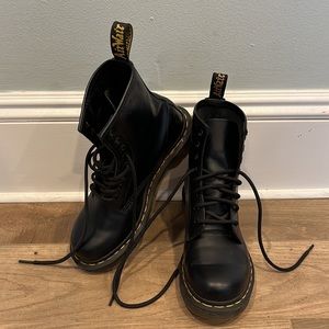 Doc Martens WORN ONCE! Black 1460 lace up boots. Womens USA size 6